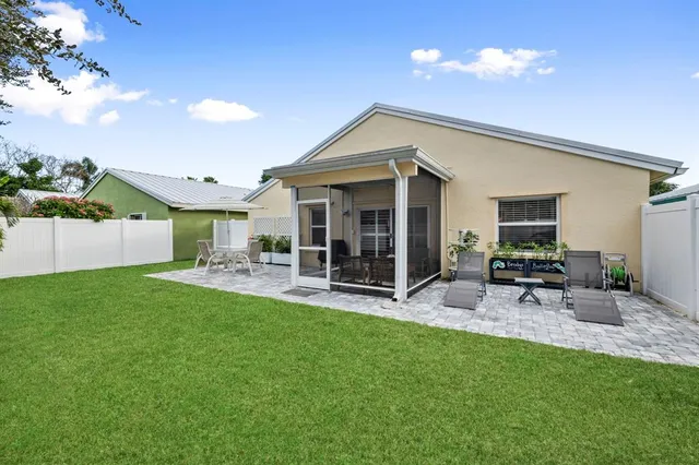 $765,000 | 240 Northwest 40th Avenue, Delray Beach, FL 33445