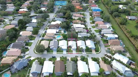 $765,000 | 240 Northwest 40th Avenue, Delray Beach, FL 33445