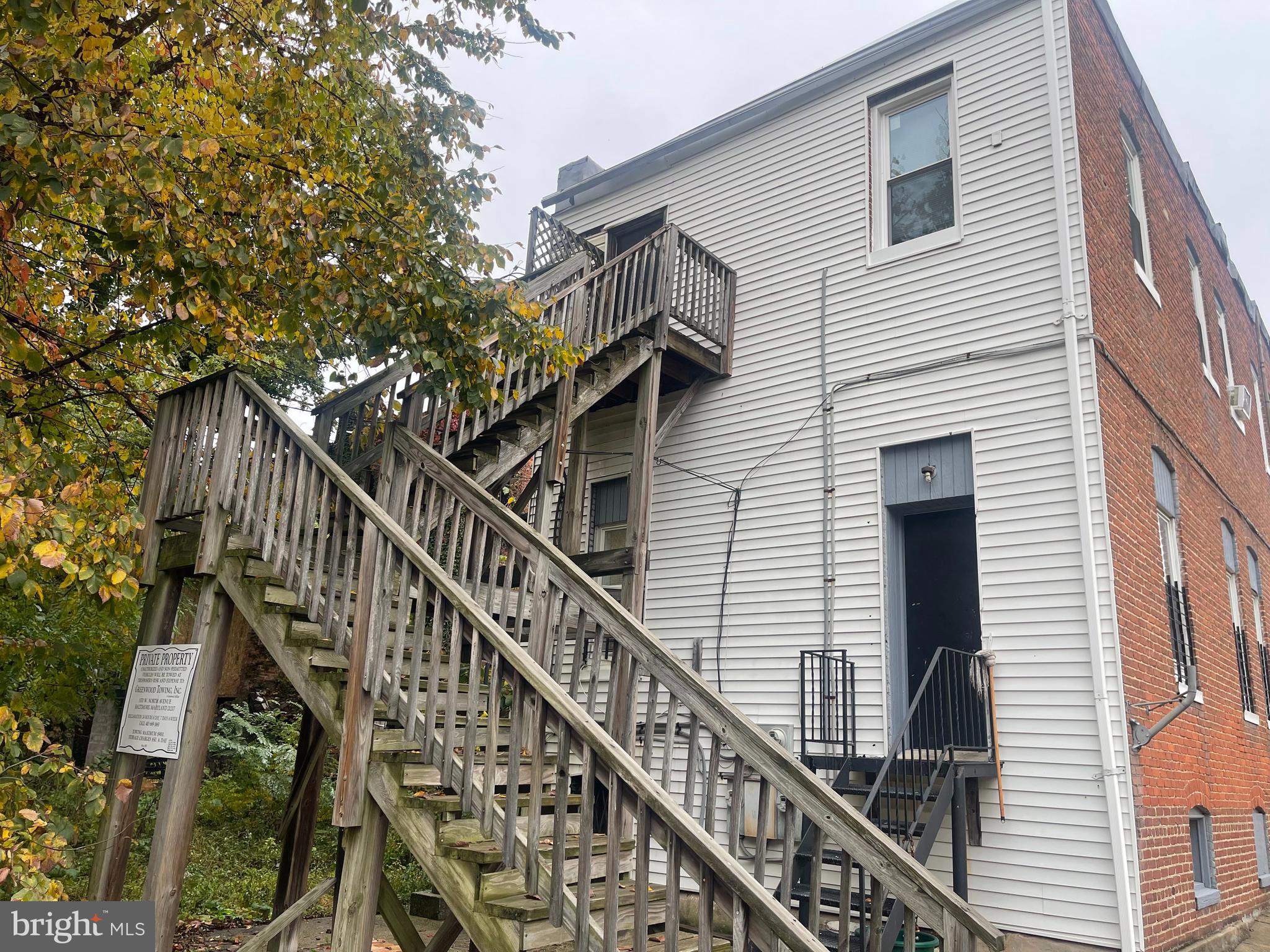 3900 Reisterstown Road Baltimore, MD 21215 - Photo 9 of 9 Fire escape