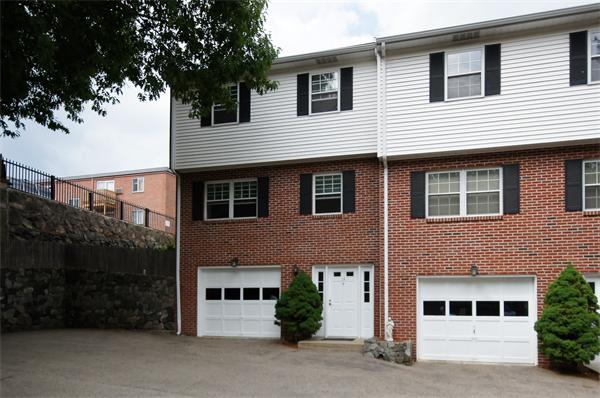 15 Manning Road, Unit E Waltham, MA 02452 - Photo 2 of 28 Gallery Image 2