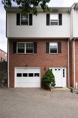 15 Manning Road, Unit E Waltham, MA 02452 - Photo 26 of 28 Gallery Image 26