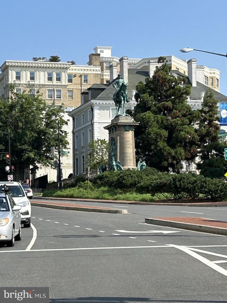 2007 B Kalorama Road Northwest, Unit B Washington, DC 20009 - Photo 15 of 38 Entering Kalorama Triangle