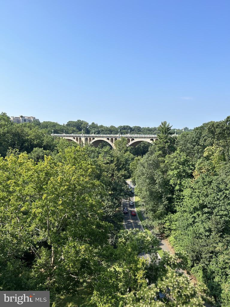 2007 B Kalorama Road Northwest, Unit B Washington, DC 20009 - Photo 24 of 38 Rock Creek Park, running and bike trails.
