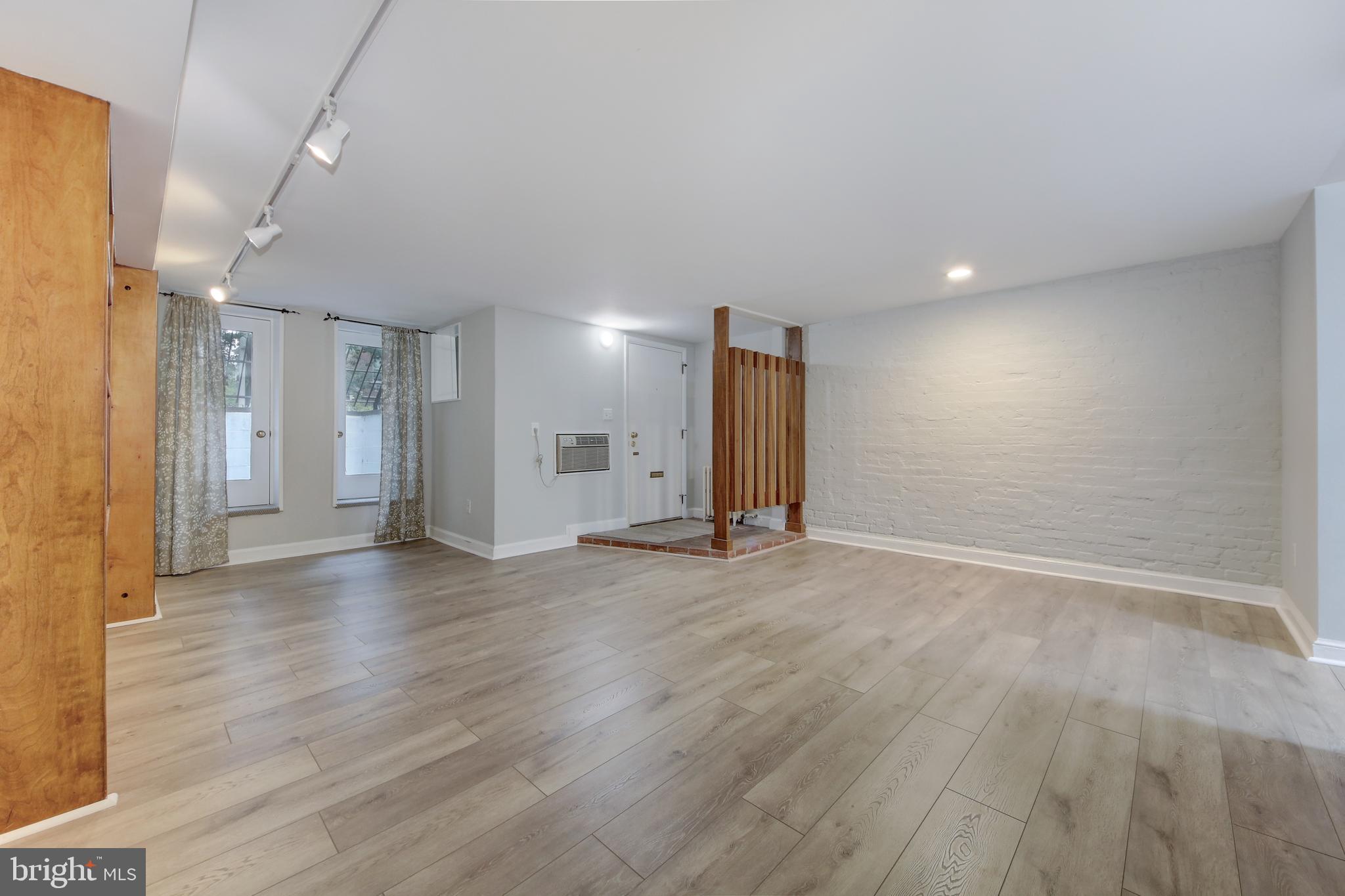 2007 B Kalorama Road Northwest, Unit B Washington, DC 20009 - Photo 6 of 38 Little French doors open to a private patio