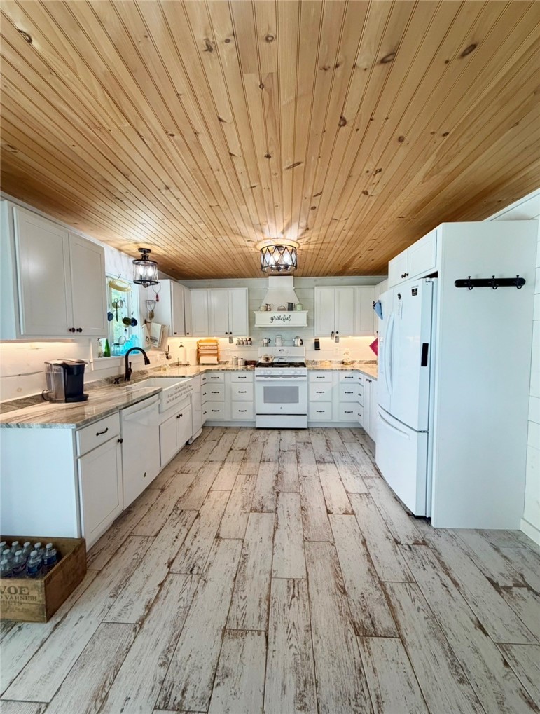 291 Camp Road Pittsfield, NY 13411 - Photo 6 of 50 Gallery Image 6