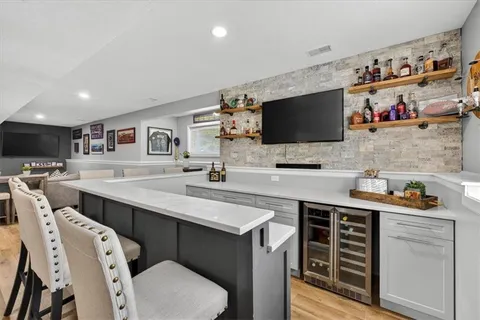 $625,000 | 21612 West 100th Terrace, Lenexa, KS 66220