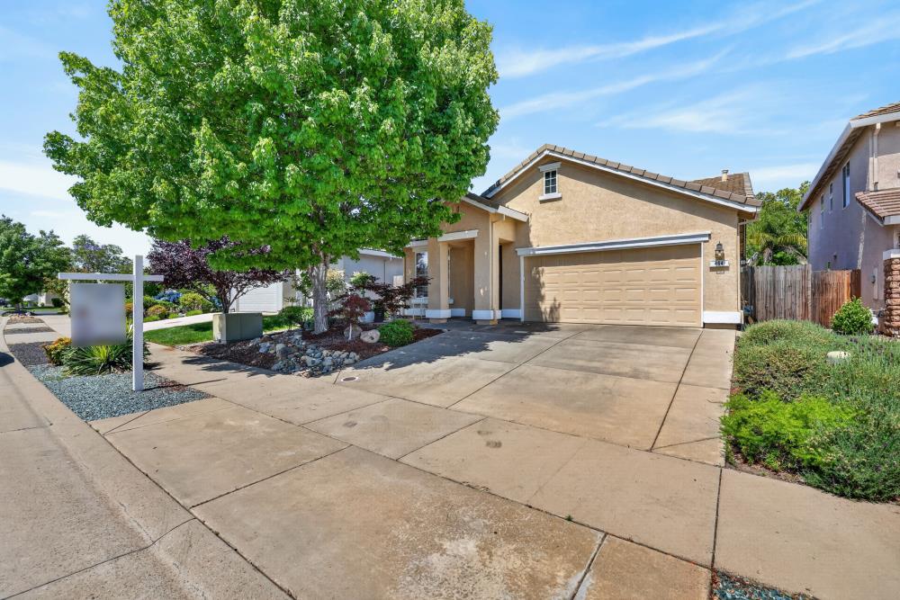 464 Sutherland Ranch Lane Roseville, CA 95678 - Photo 1 of 53