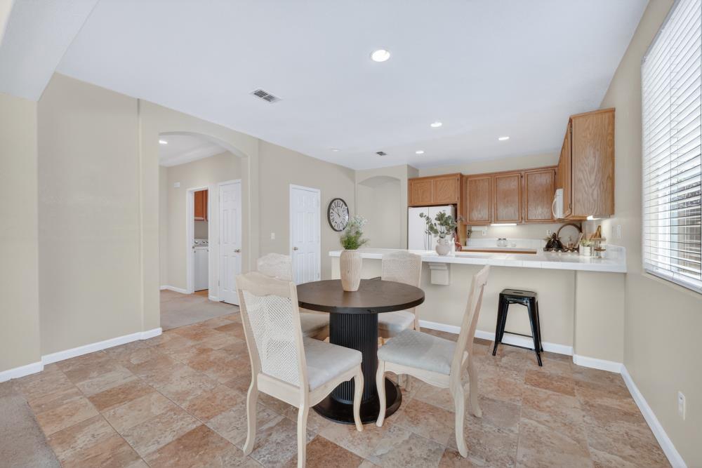 464 Sutherland Ranch Lane Roseville, CA 95678 - Photo 17 of 53