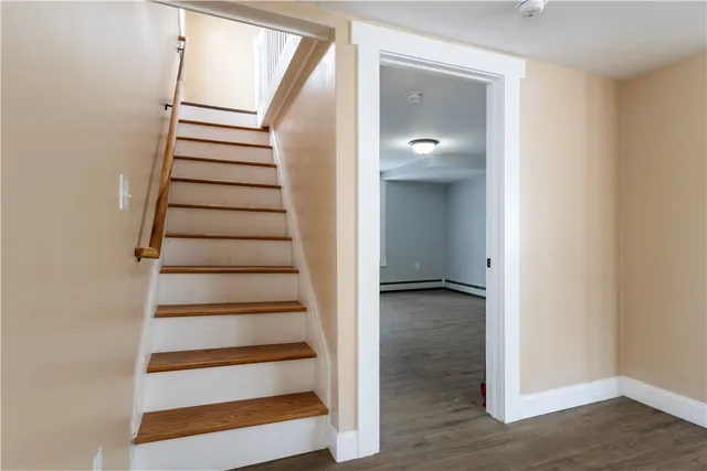 $799,900 | 14 West Natick Road, Warwick, RI 02886