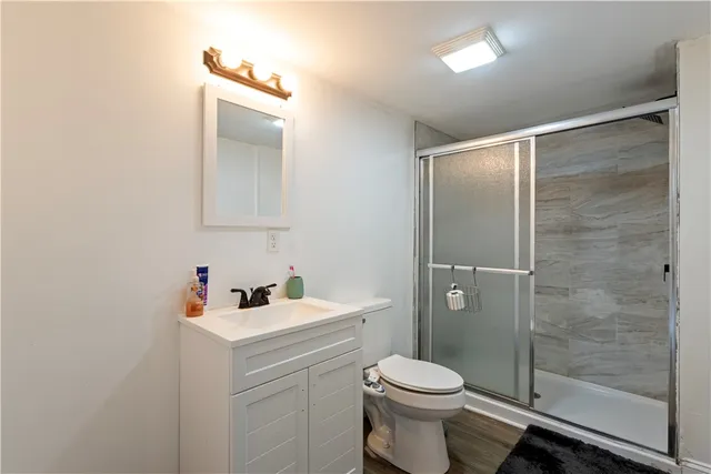 $799,900 | 14 West Natick Road, Warwick, RI 02886