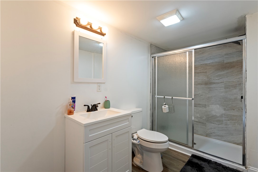 14 West Natick Road Warwick, RI 02886 - Photo 21 of 40