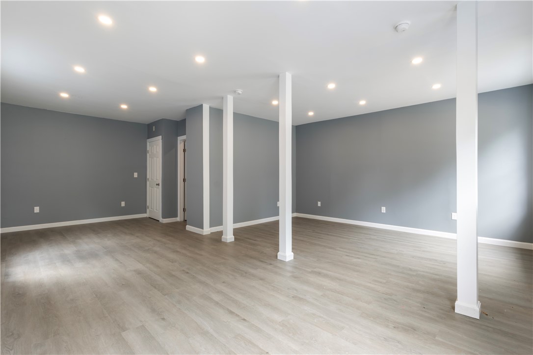 14 West Natick Road Warwick, RI 02886 - Photo 27 of 40