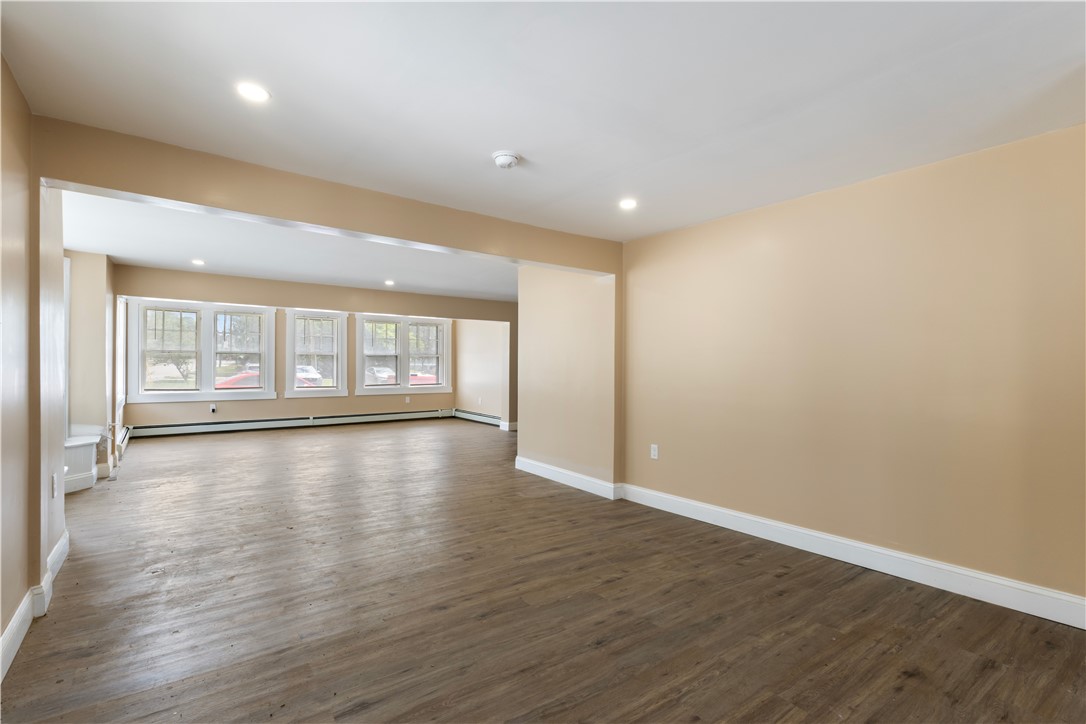 14 West Natick Road Warwick, RI 02886 - Photo 5 of 40