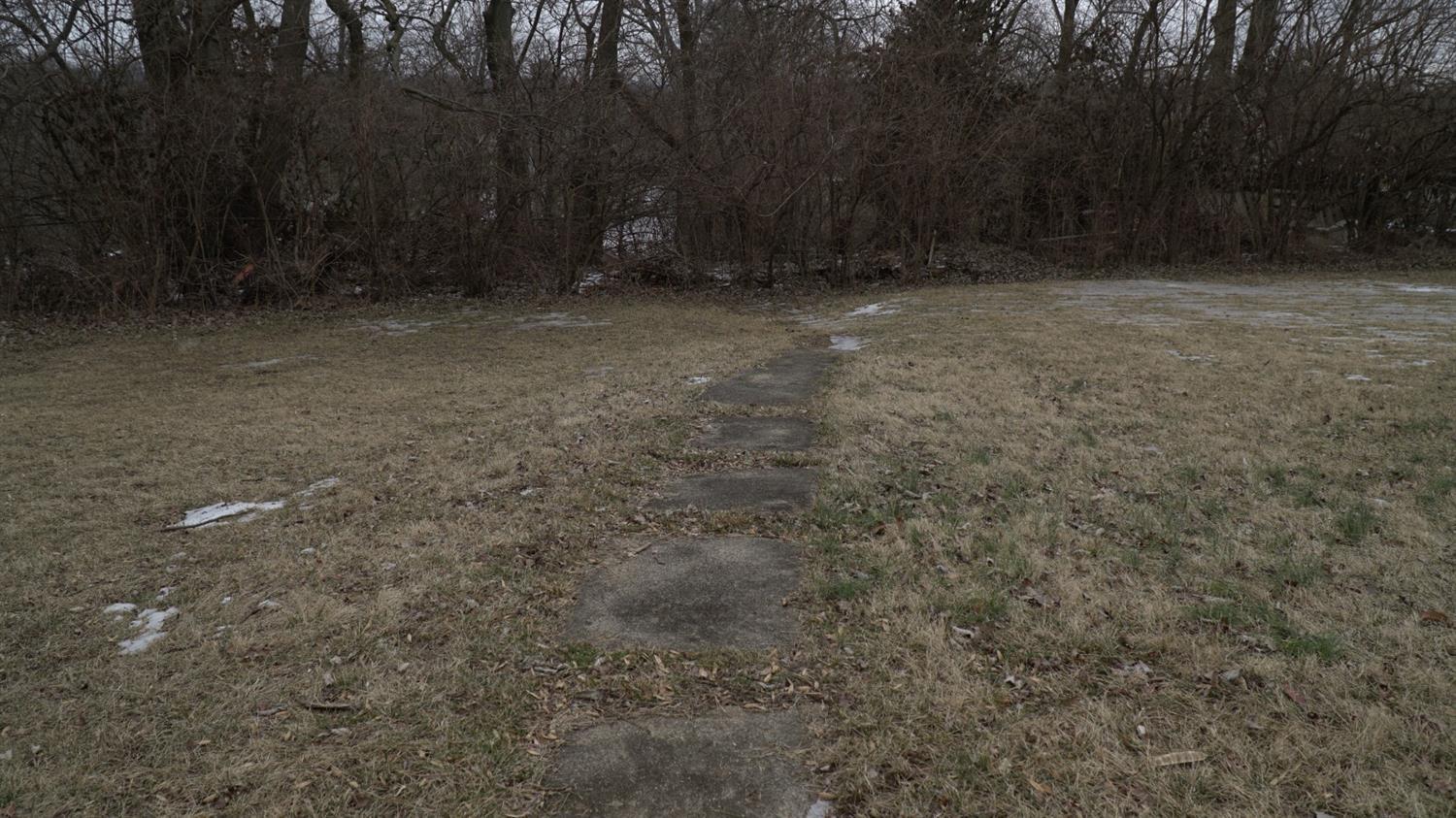 4328 North Bend Road Cincinnati, OH 45211 - Photo 32 of 43 Gallery Image 32