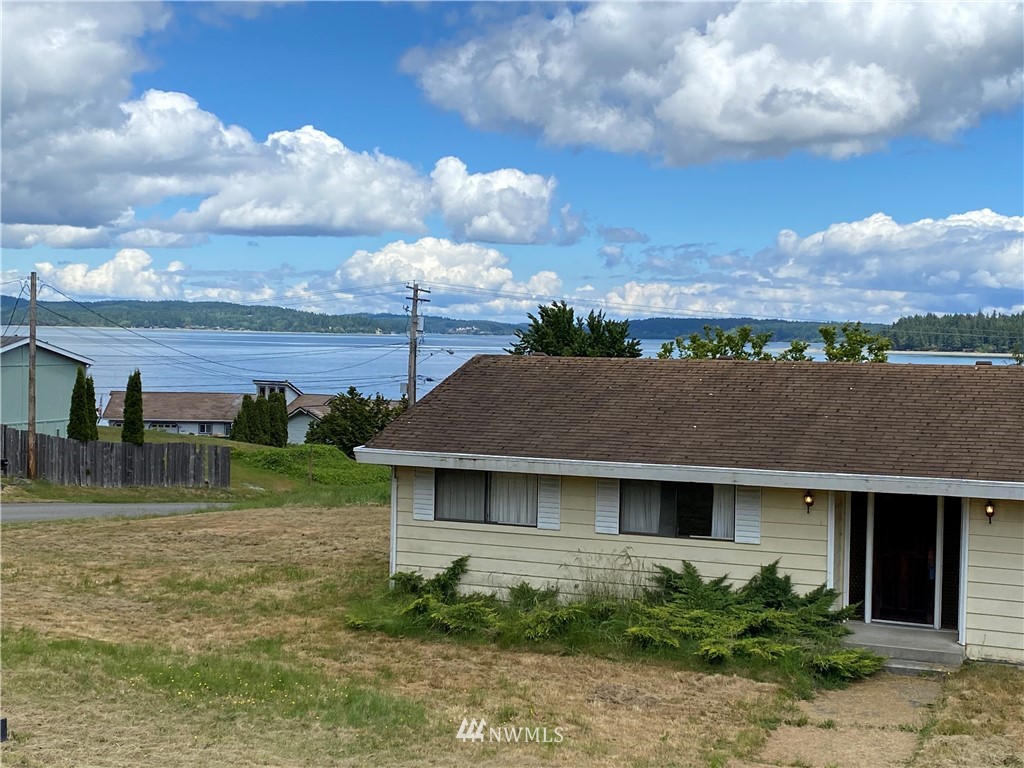 9160 Roy Road Northeast Bremerton, WA 98311 - Photo 2 of 38