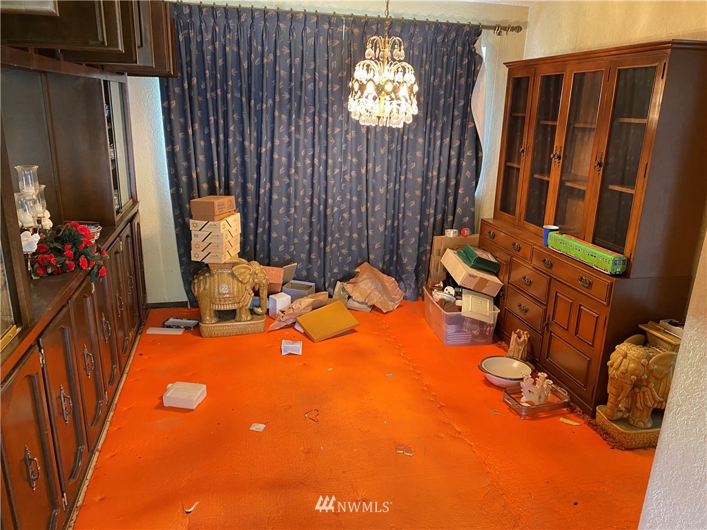 9160 Roy Road Northeast Bremerton, WA 98311 - Photo 13 of 38