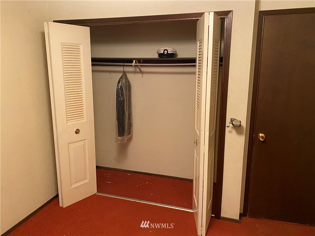 9160 Roy Road Northeast Bremerton, WA 98311 - Photo 25 of 38