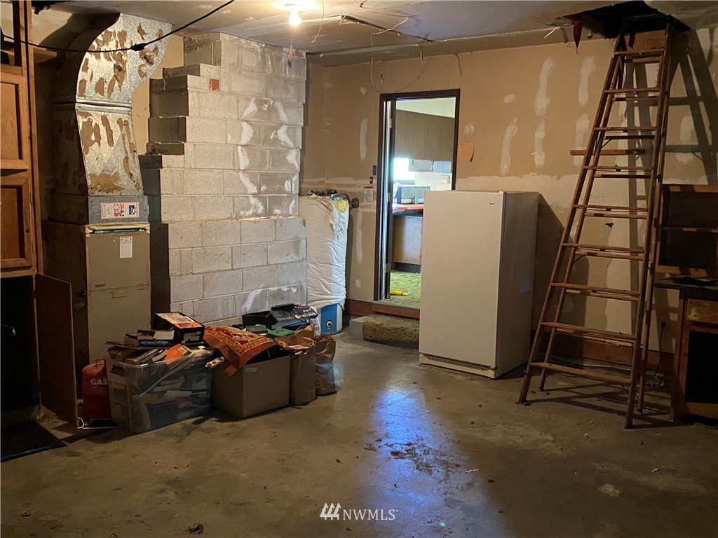 9160 Roy Road Northeast Bremerton, WA 98311 - Photo 29 of 38