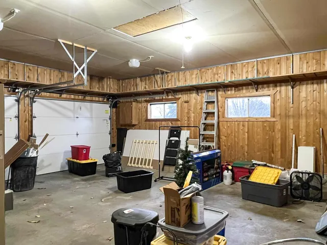 $260,000 | 1803 Robin Hood Drive, Thief River Falls, MN 56701