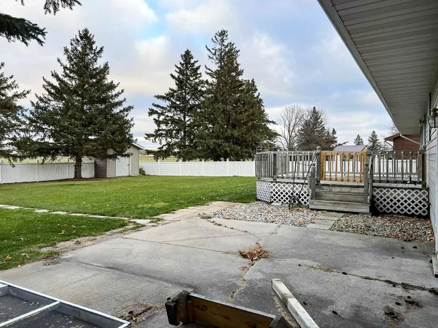 $260,000 | 1803 Robin Hood Drive, Thief River Falls, MN 56701