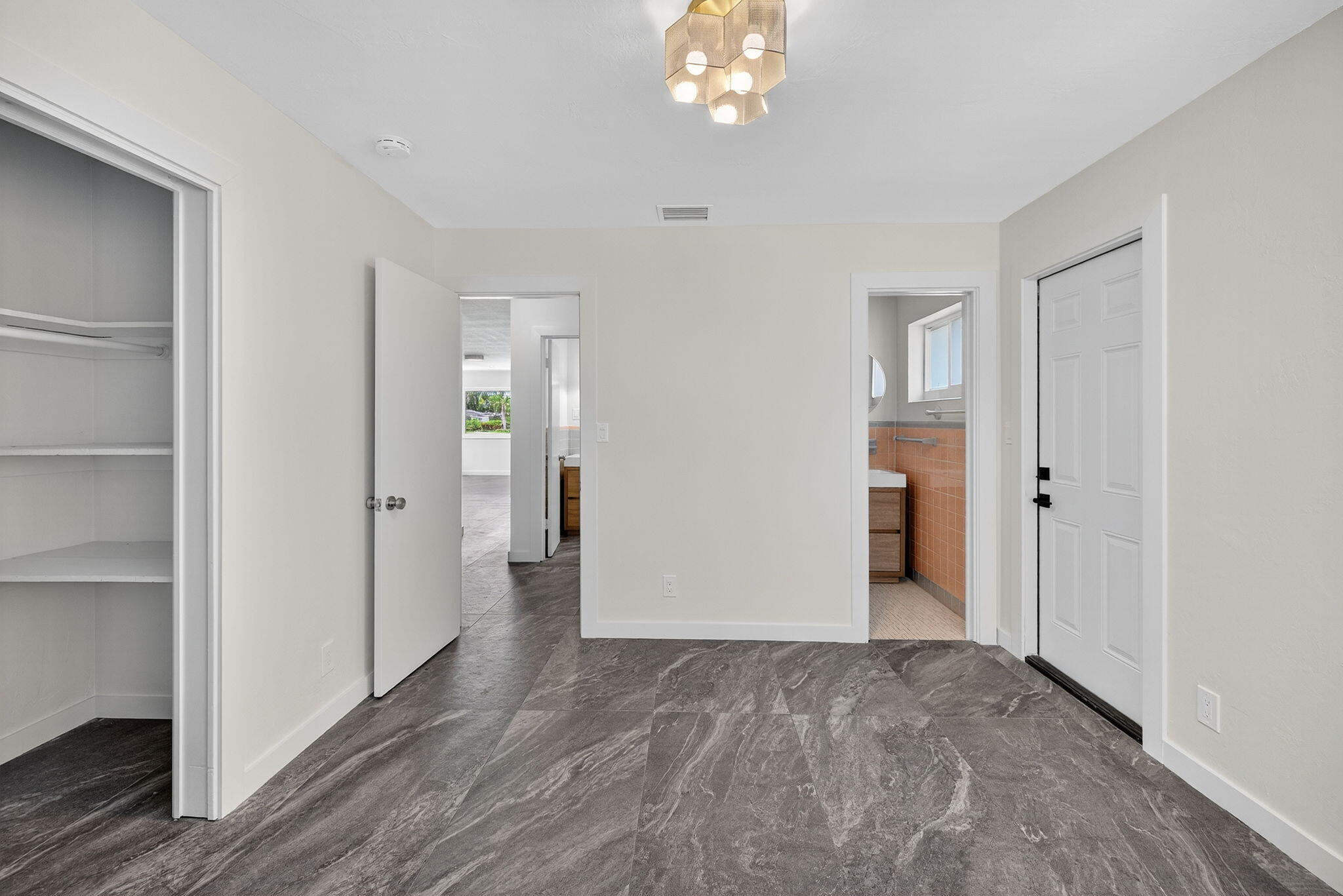 4442 Sea Grape Drive, Unit 1NORTH Lauderdale-by-the-Sea, FL 33308 - Photo 19 of 35 39-web-or-mls-038_3W7A3370