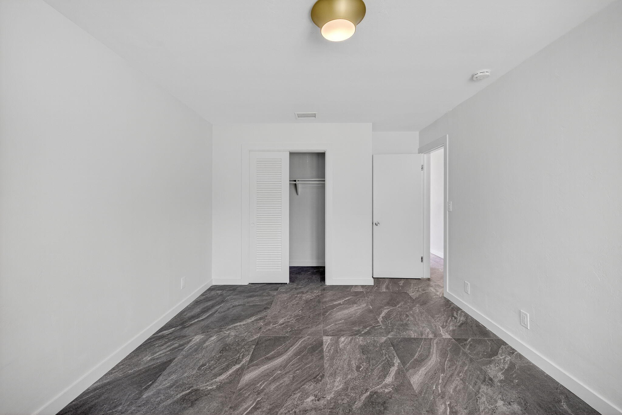 4442 Sea Grape Drive, Unit 1NORTH Lauderdale-by-the-Sea, FL 33308 - Photo 21 of 35 43-web-or-mls-042_3W7A3392