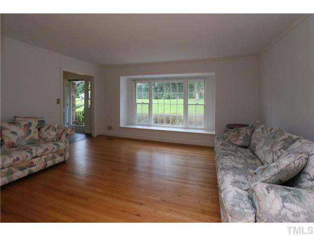 1217 Shelley Road Raleigh, NC 27609 - Photo 10 of 24 Living room !
