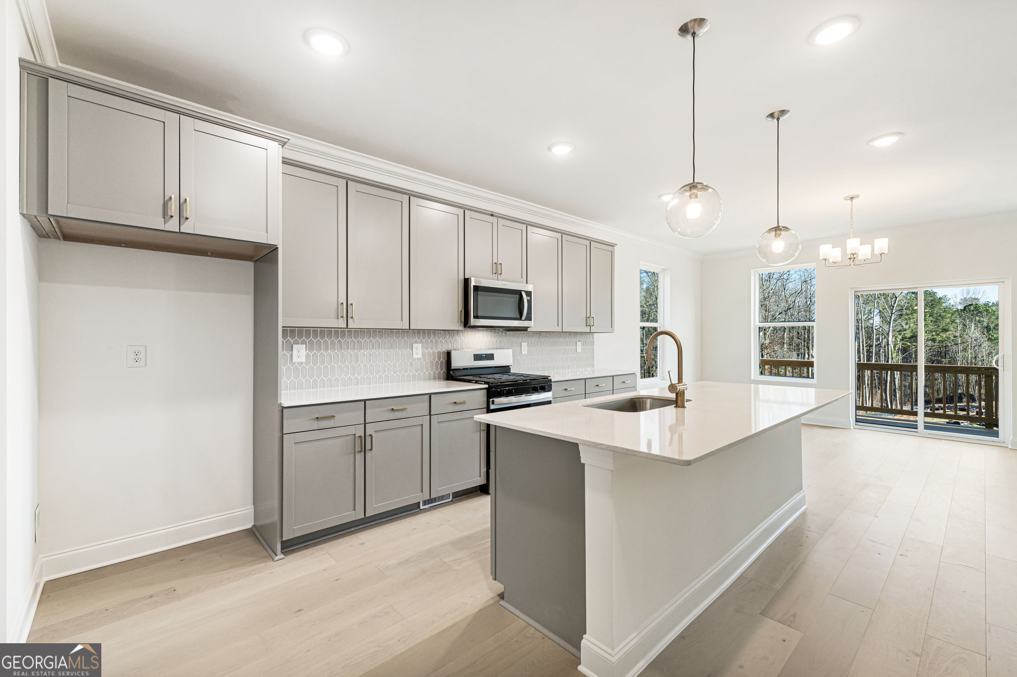 644 Oakleaf Grove Lane Sugar Hill, GA 30518 - Photo 12 of 43