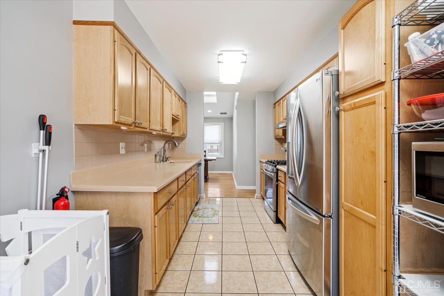 92 New Road Kendall Park, NJ 08824 - Photo 11 of 35 Gallery Image 11