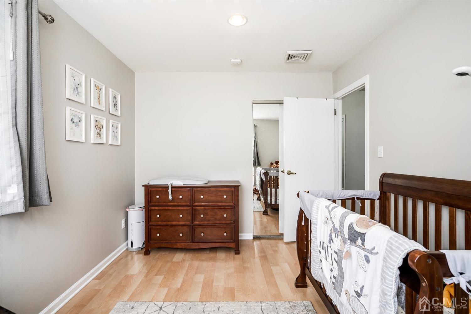 92 New Road Kendall Park, NJ 08824 - Photo 18 of 35 Gallery Image 18