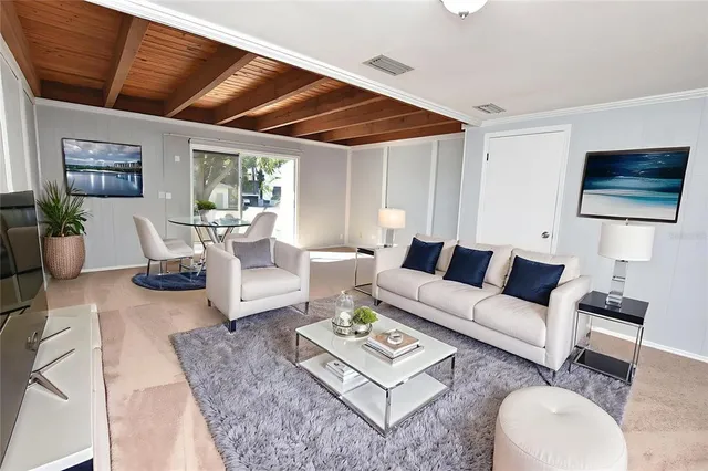 $1,250 | 2251 9th Street Southeast, Winter Haven, FL 33880