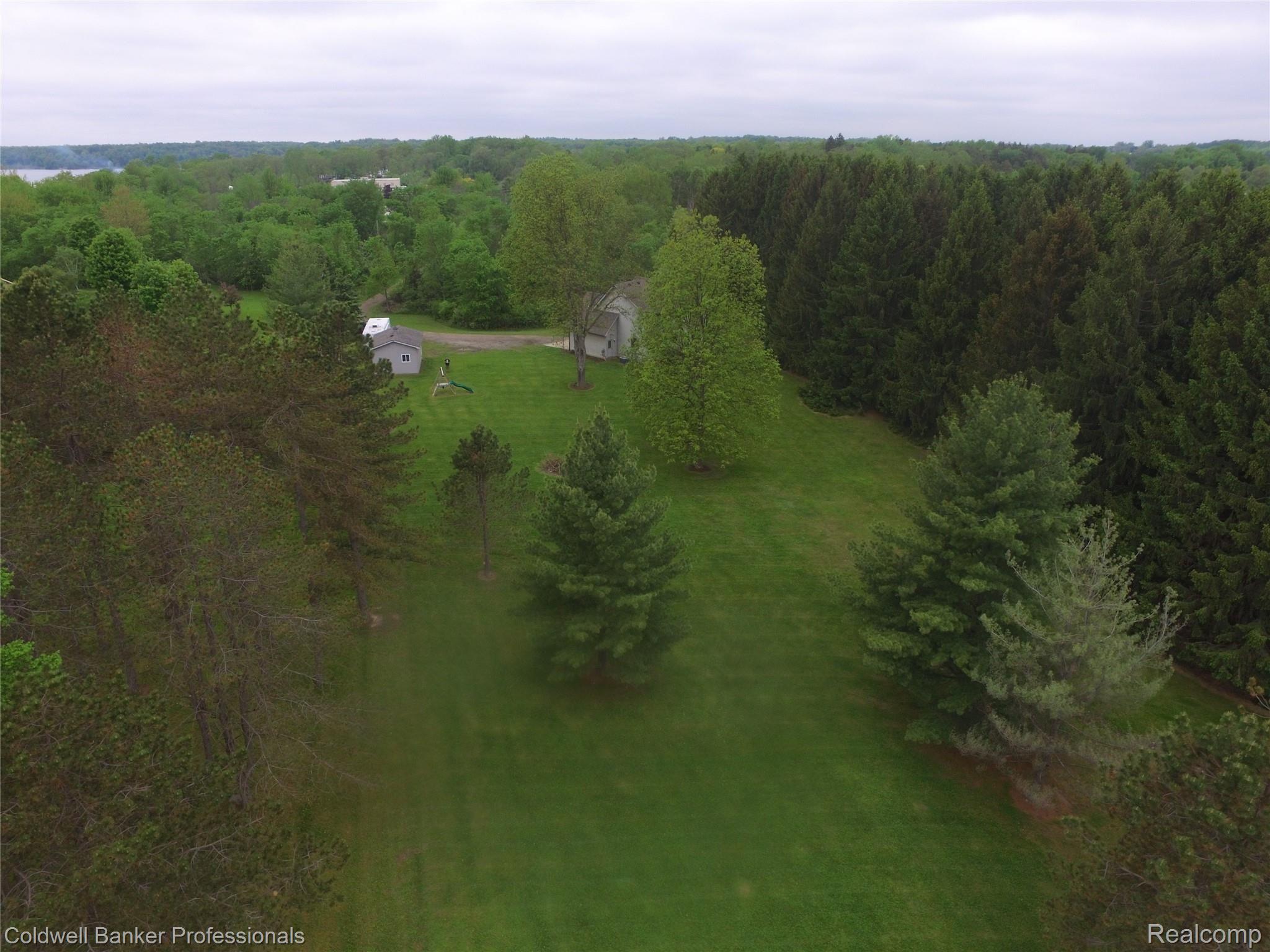1217 Lake Nepessing Road Lapeer, MI 48446 - Photo 39 of 40 Lake Nep9.JPG