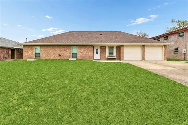 $319,995 | 535 Alleman Street, Norco, LA 70079