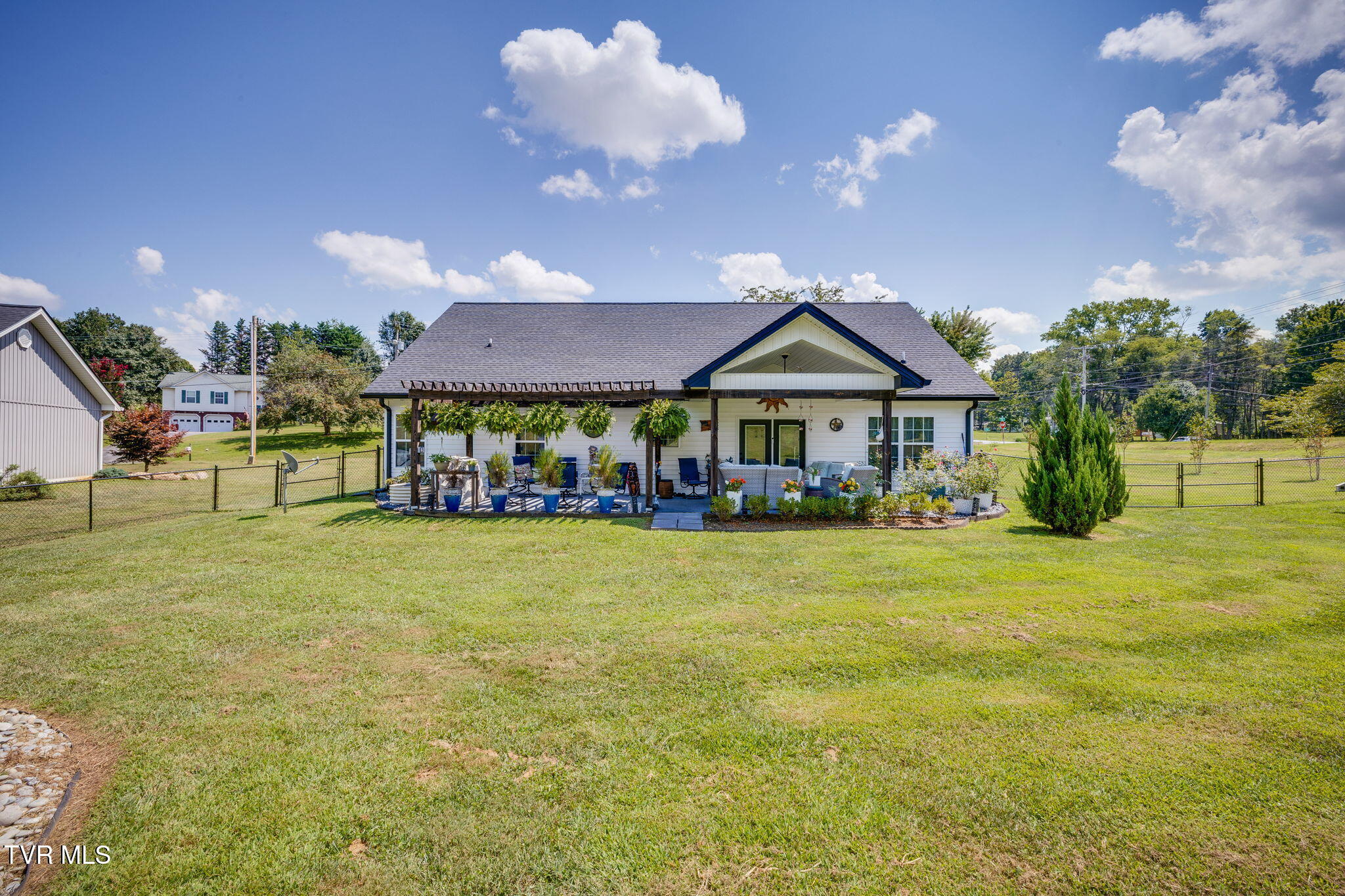 107 Stage Road Jonesborough, TN 37659 - Photo 25 of 32 025