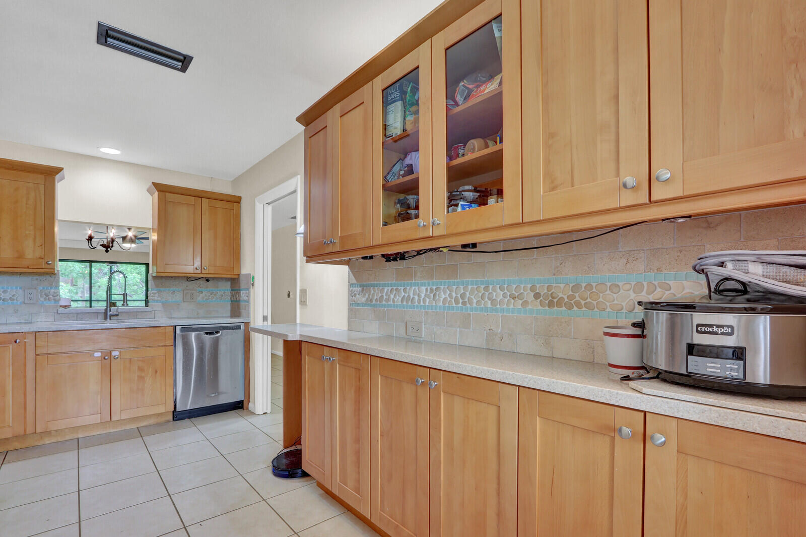 2916 Southwest 22nd Circle, Unit 202D Delray Beach, FL 33445 - Photo 5 of 21 05_Image_5_mls