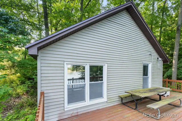 $259,900 | 3687 Alden Nash Avenue Northeast, Lowell, MI 49331