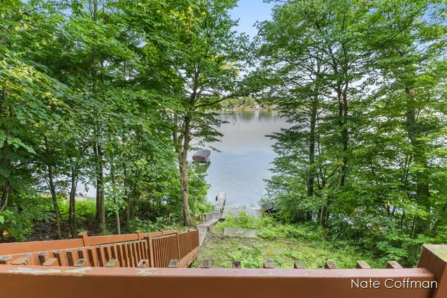 $259,900 | 3687 Alden Nash Avenue Northeast, Lowell, MI 49331