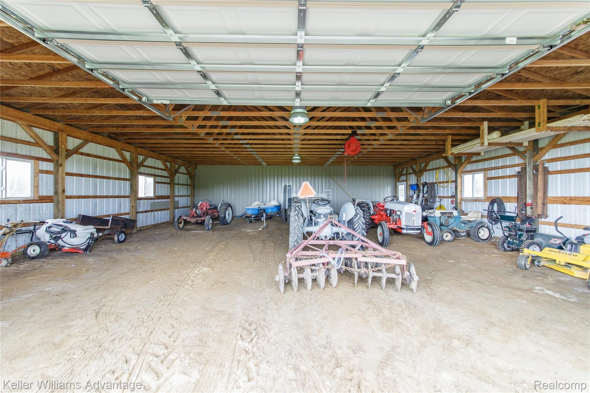 8256 Kilgore Road Avoca, MI 48006 - Photo 40 of 54 Kilgore_8256_Barn_04.jpg
