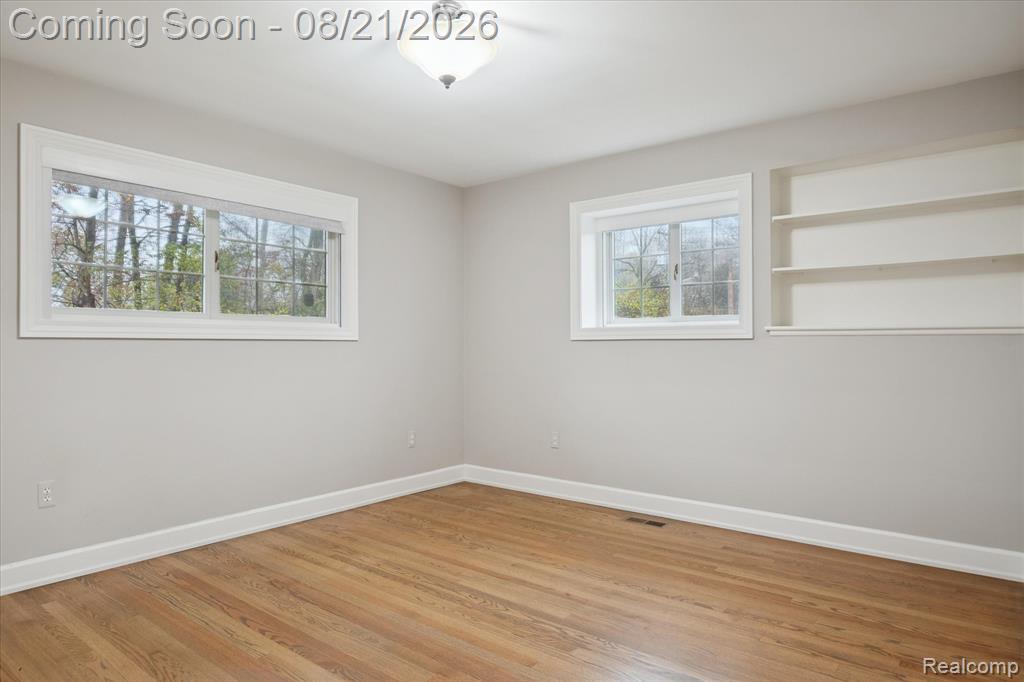 30609 Inkster Road Farmington, MI 48334 - Photo 18 of 41 Gallery Image 18