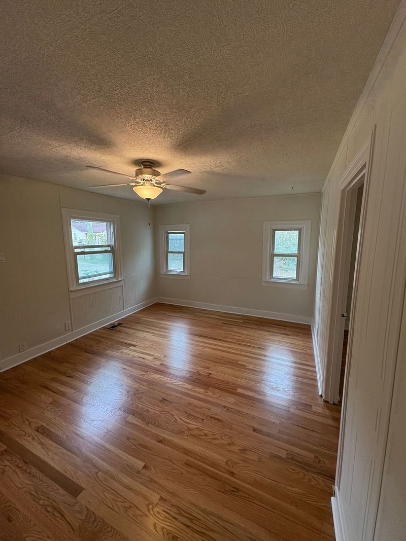 76 Elberta Street Nashville, TN 37210 - Photo 3 of 18