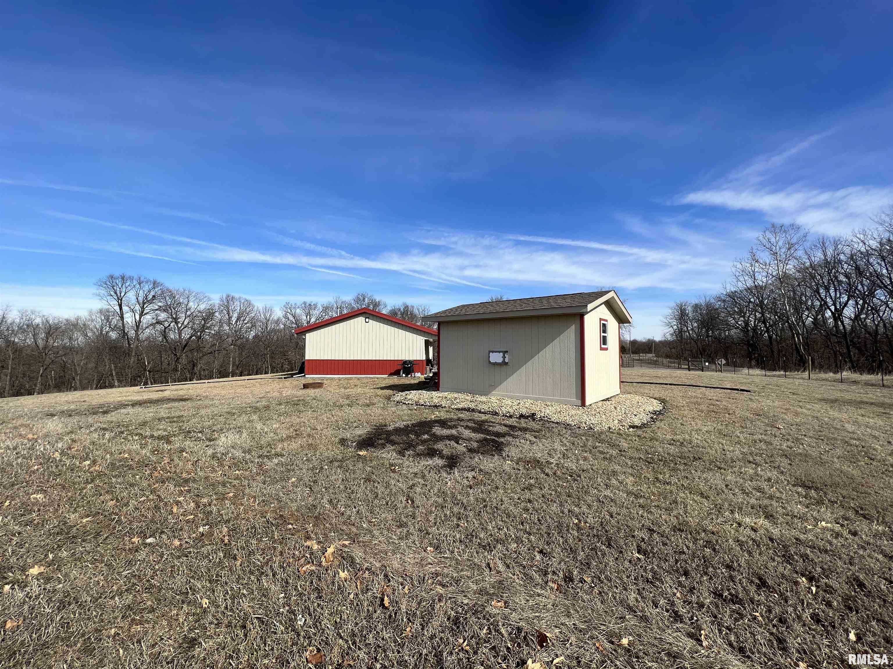 21340 North Roskamp Road Canton, IL 61520 - Photo 13 of 15 Gallery Image 13