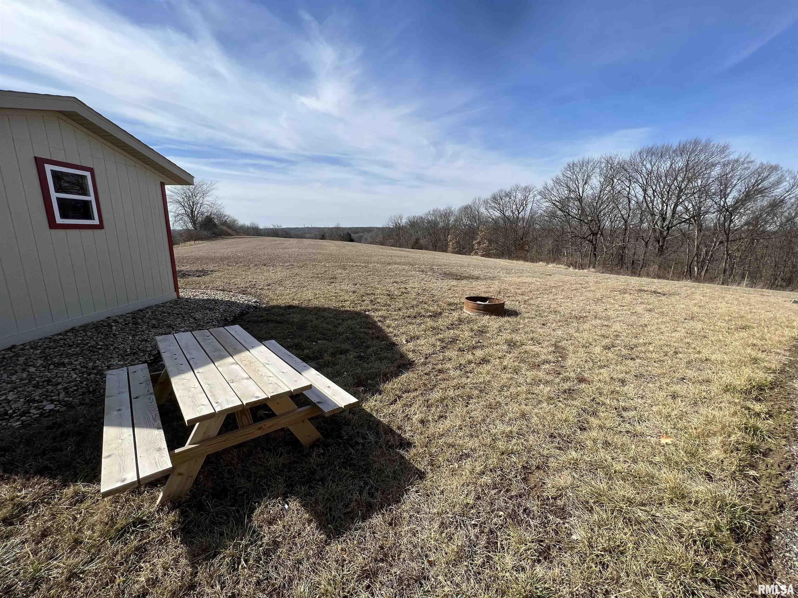 21340 North Roskamp Road Canton, IL 61520 - Photo 14 of 15 Gallery Image 14