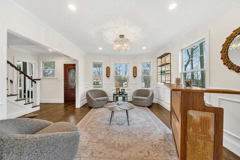 $1,775,000 | 969 Greendale Avenue, Needham, MA 02492