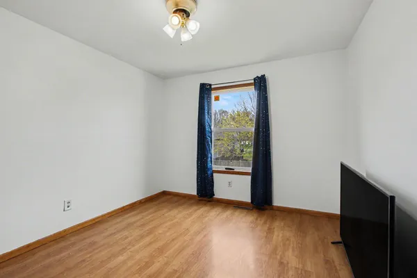 $329,000 | 1412 Essex Drive, Chesterton, IN 46304