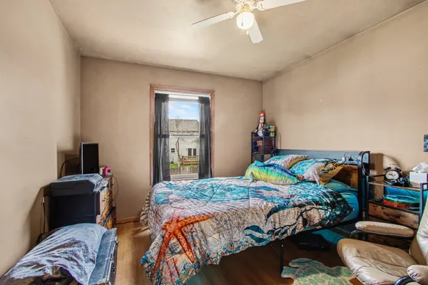 $329,000 | 1412 Essex Drive, Chesterton, IN 46304