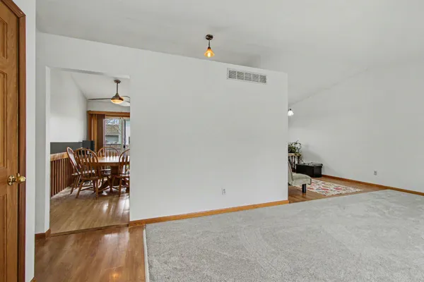 $329,000 | 1412 Essex Drive, Chesterton, IN 46304