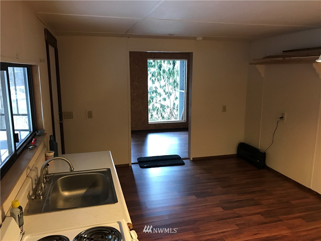 46721 Baker Loop Road Concrete, WA 98237 - Photo 5 of 10 Gallery Image 5