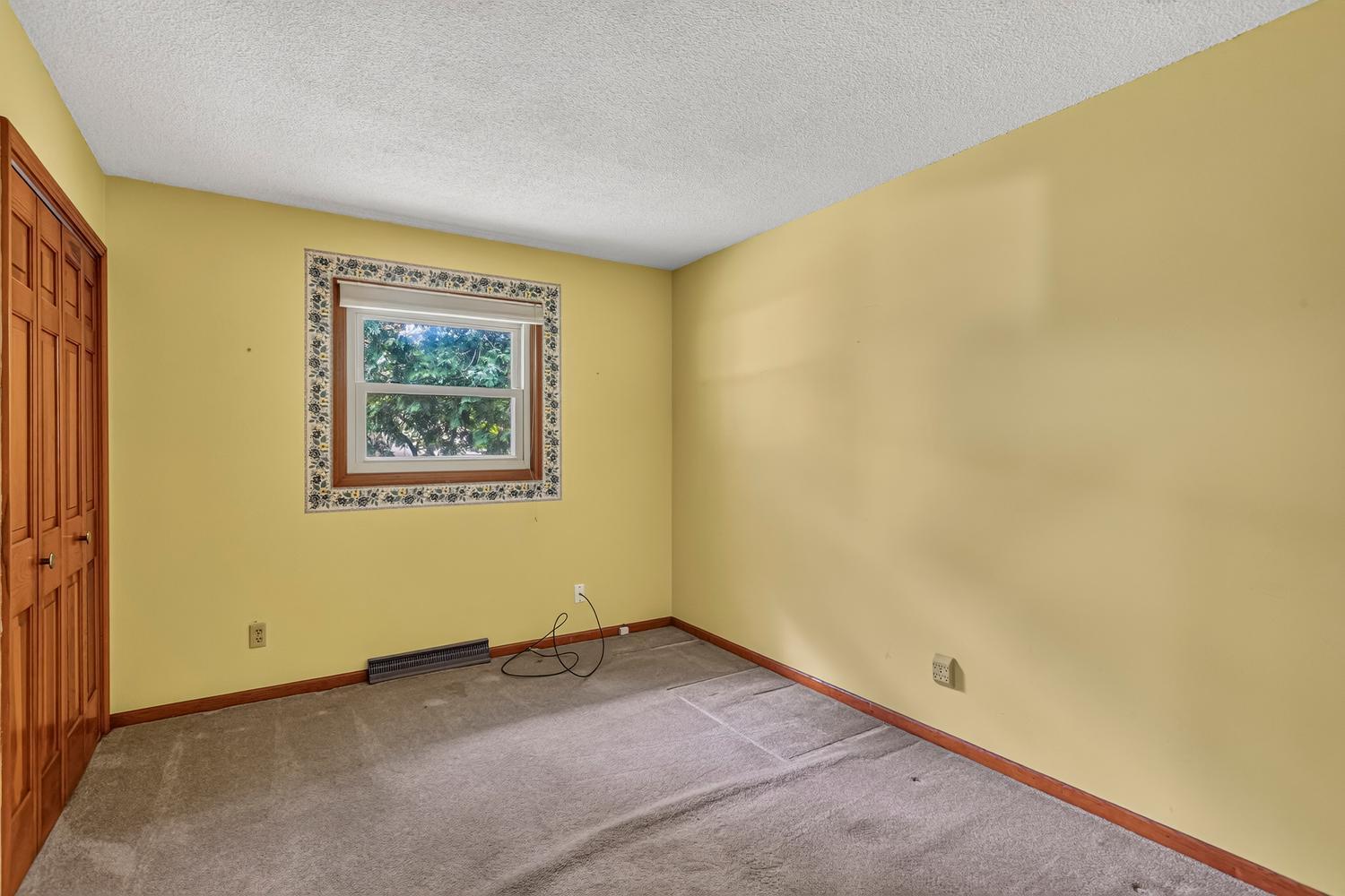 2505 Curtis Road Champaign, IL 61822 - Photo 29 of 37 Gallery Image 29