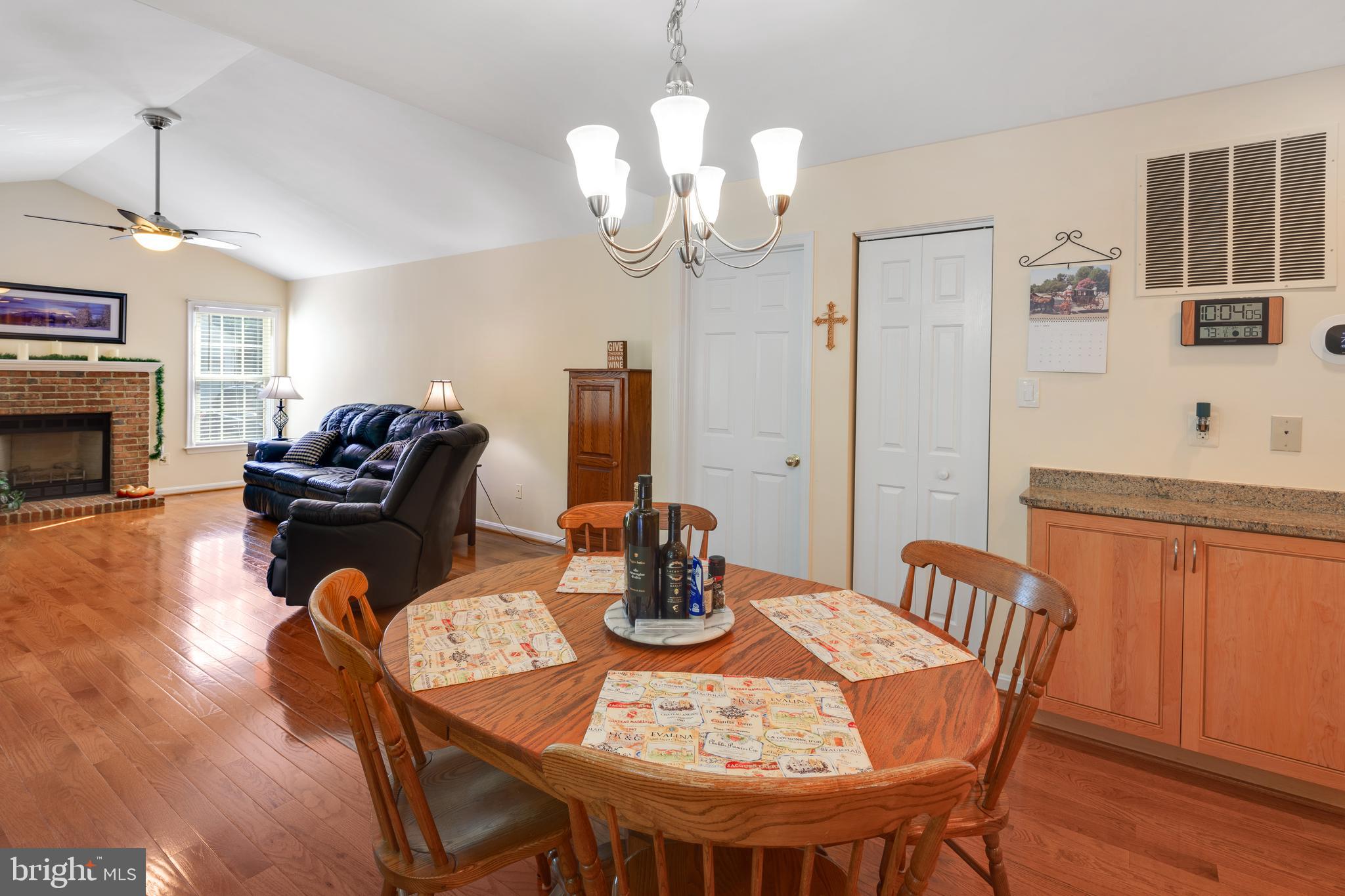 8536 Hooes Road Springfield, VA 22153 - Photo 11 of 49 Breakfast Room