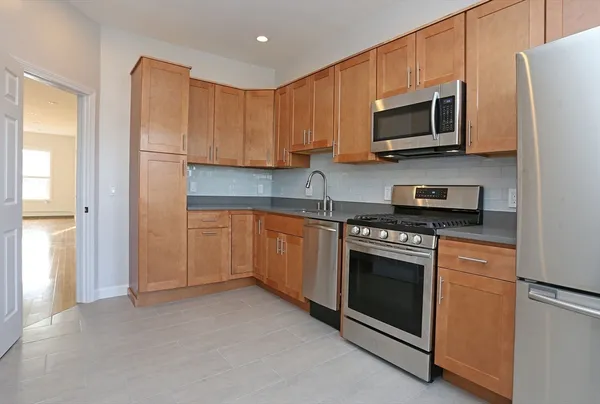 $3,500 | 102 Union Park Street, Unit 3, Boston, MA 02118